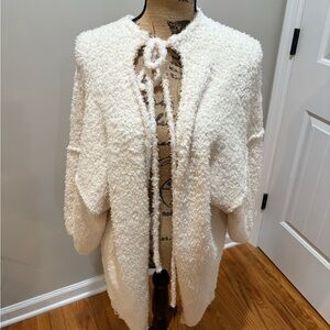 ▪️POL BOHO Distressed Cardigan Sweater